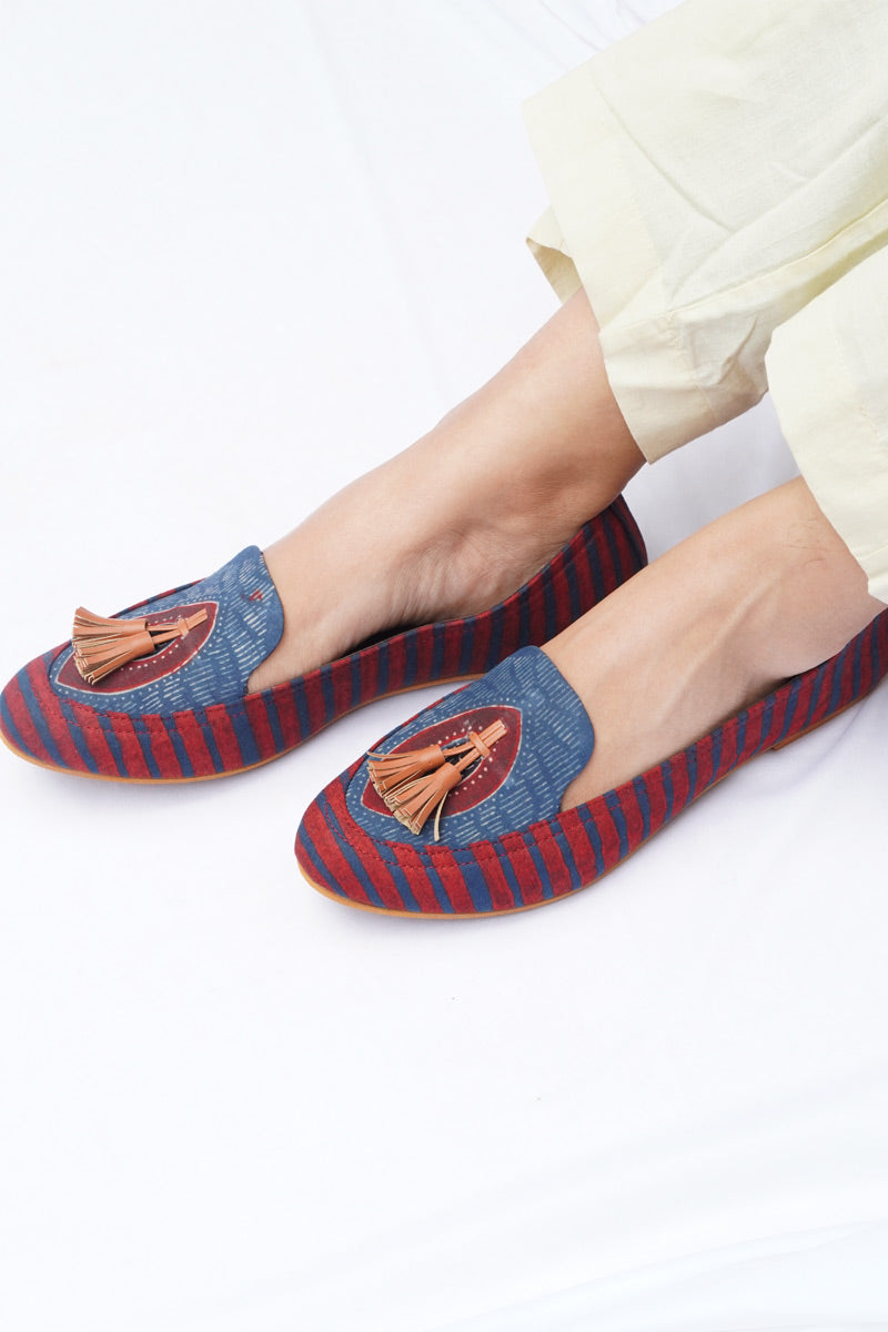Loafers - Red Nirmal