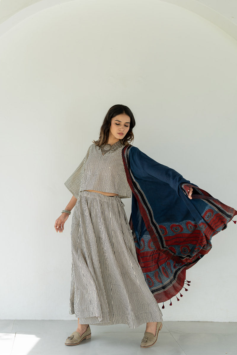 Set of 3 - Flared Skirt, Top & Dupatta - Navratri 06