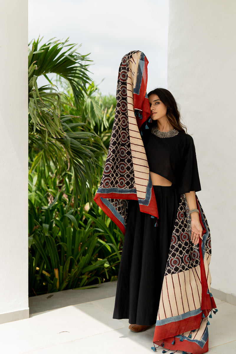 Set of 3 - Flared Skirt, Top & Dupatta
