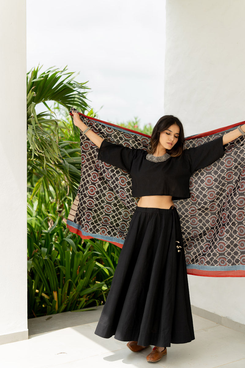 Set of 3 - Flared Skirt, Top & Dupatta