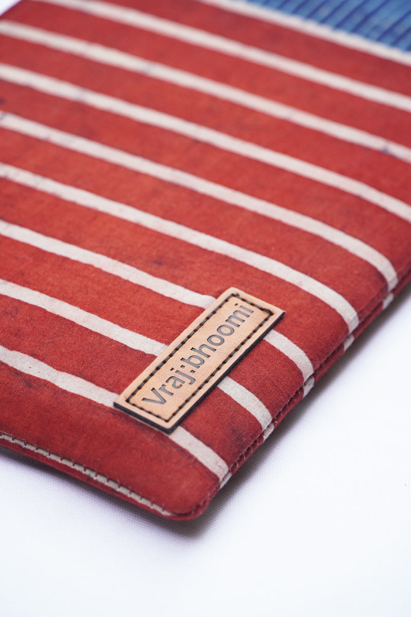 Travel Essentials Pouch (Set of 2) - 56