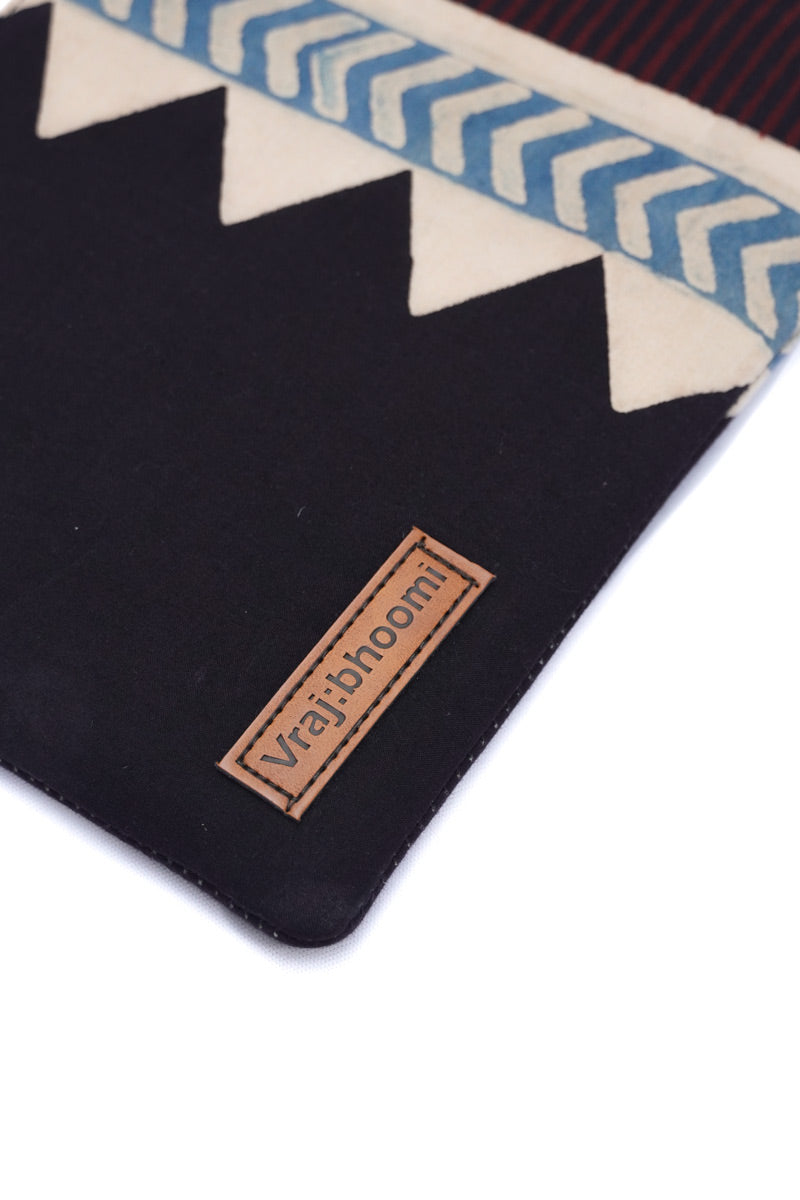 Travel Essentials Pouch (Set of 2) - 59
