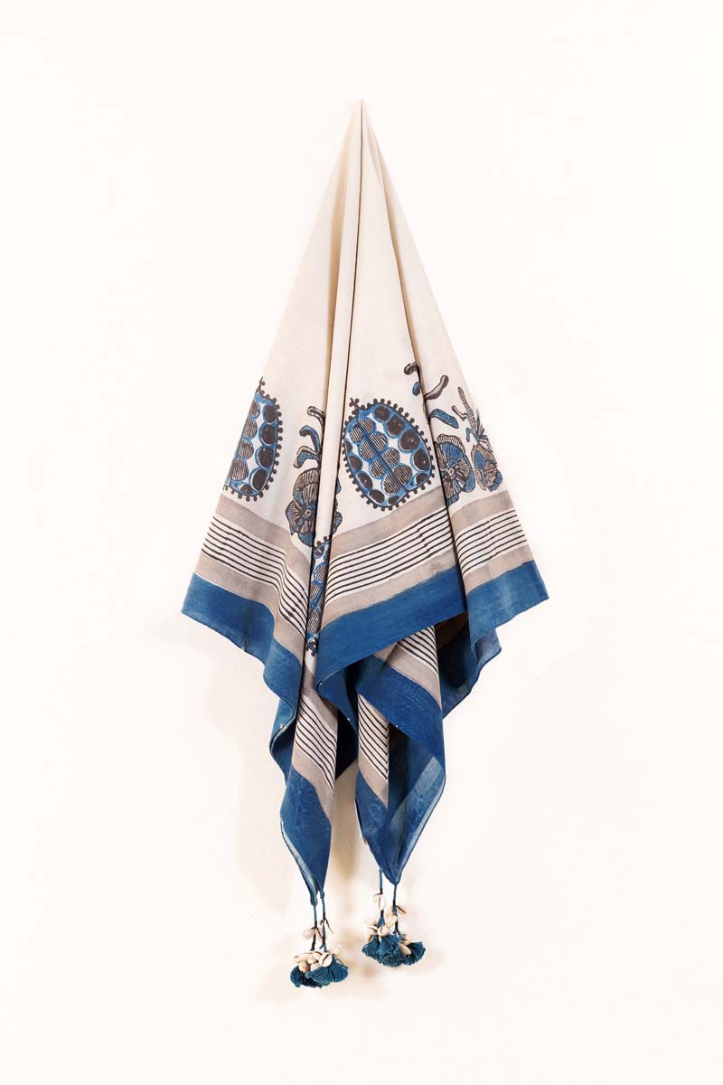 Co-ord Set of 2 - Kurta & Scarf 05