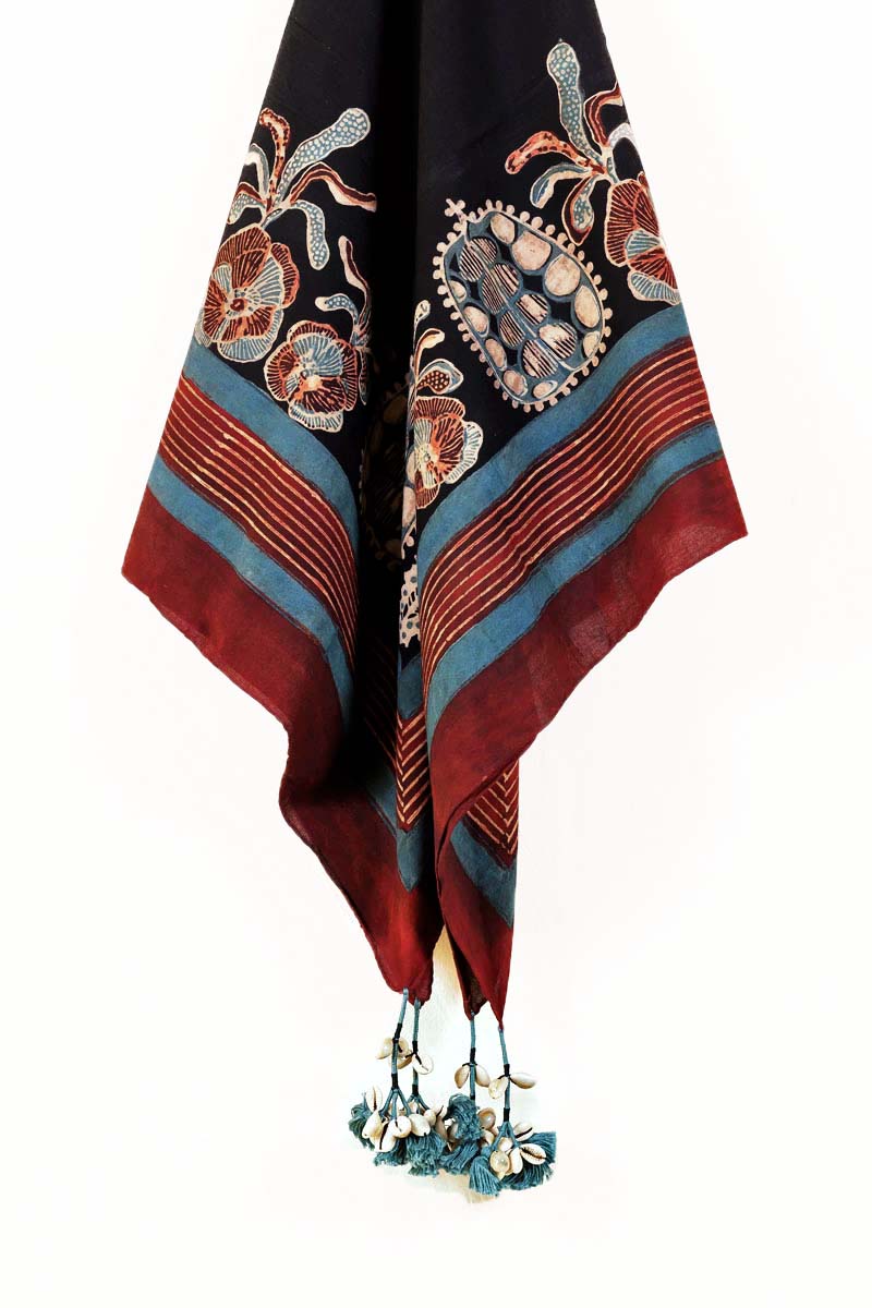 Co-ord Set of 2 - Side Pleat Kurta & Scarf 01