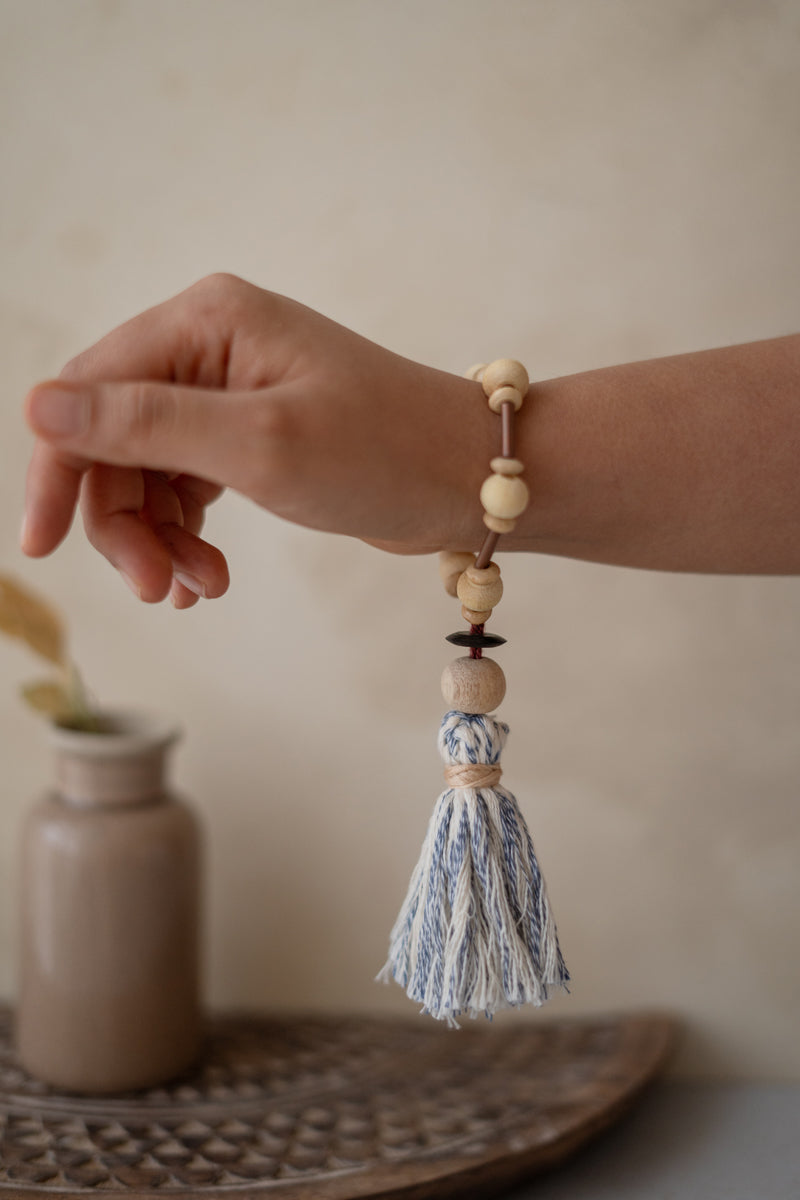 Elasticated Bracelet - Indigo Tassel