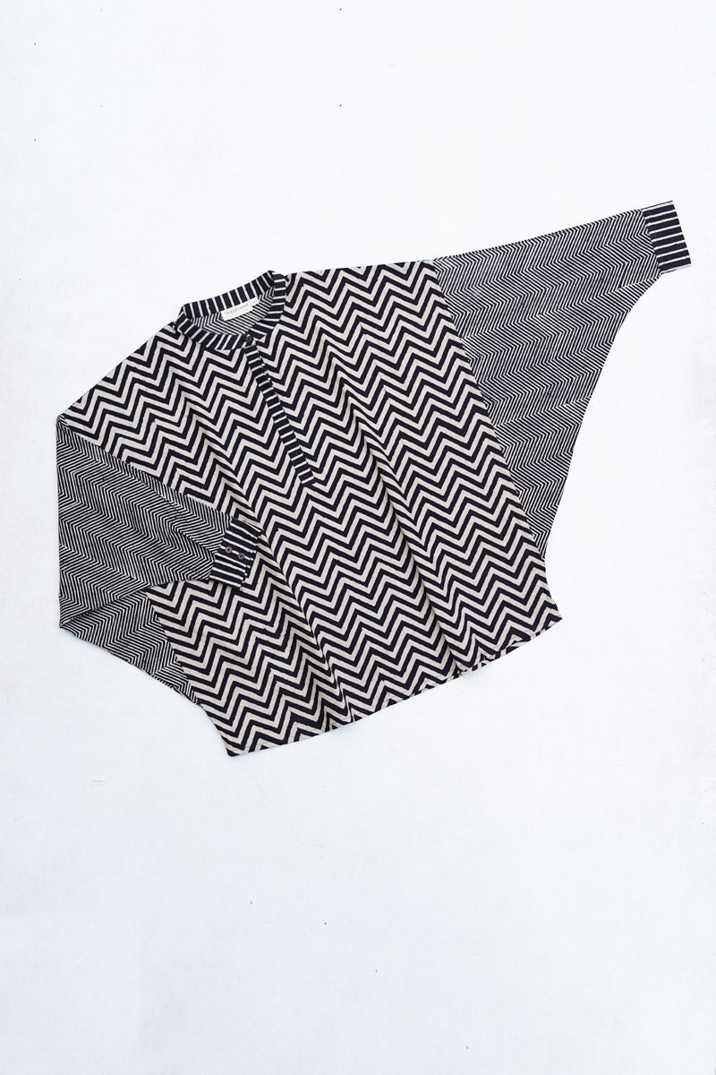 Unisex Anti-fit Shirt - Black chevron