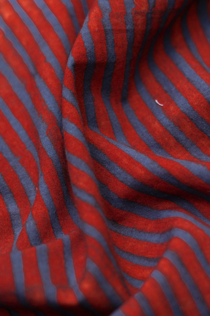 Unisex Anti-fit Shirt - Red stripes