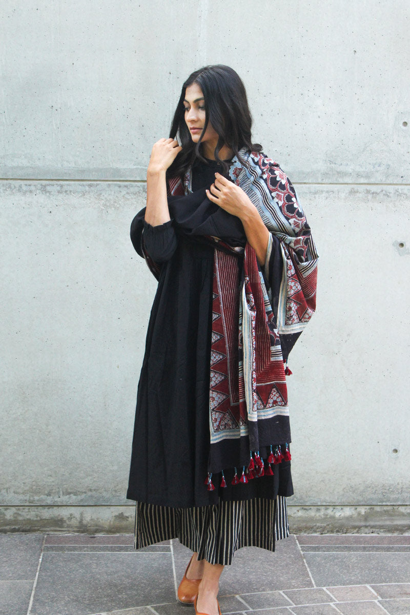 Set of 3 - Kurta, Culotte & Dupatta 02