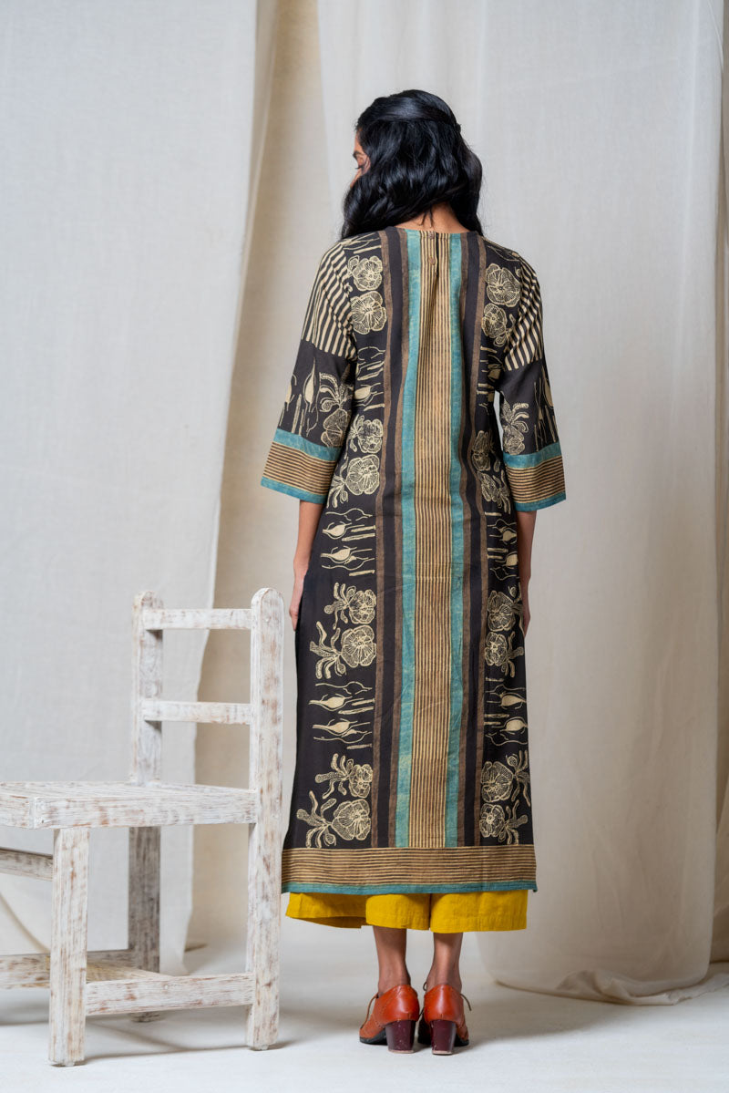 Classic Kurta – Black Vanya