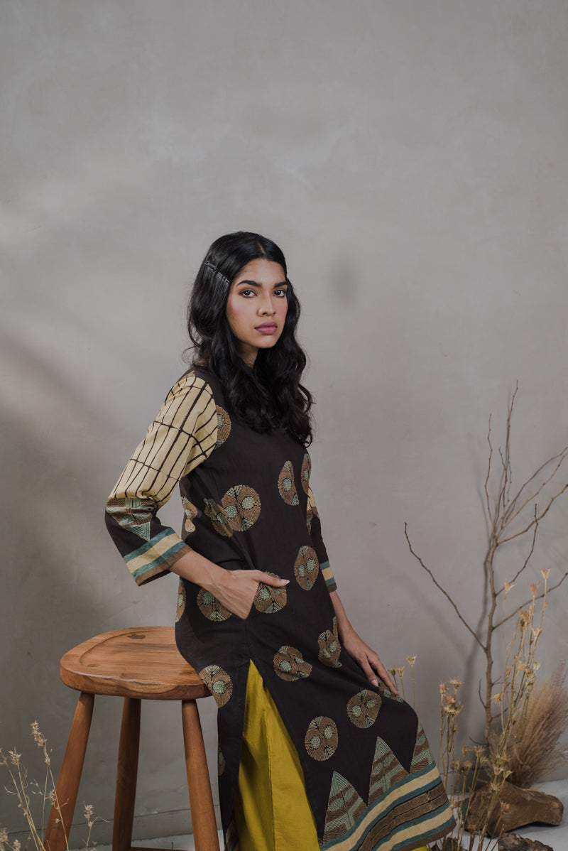 Co-ord Set of 3 - Kurta, Culotte & Dupatta - Sura 07