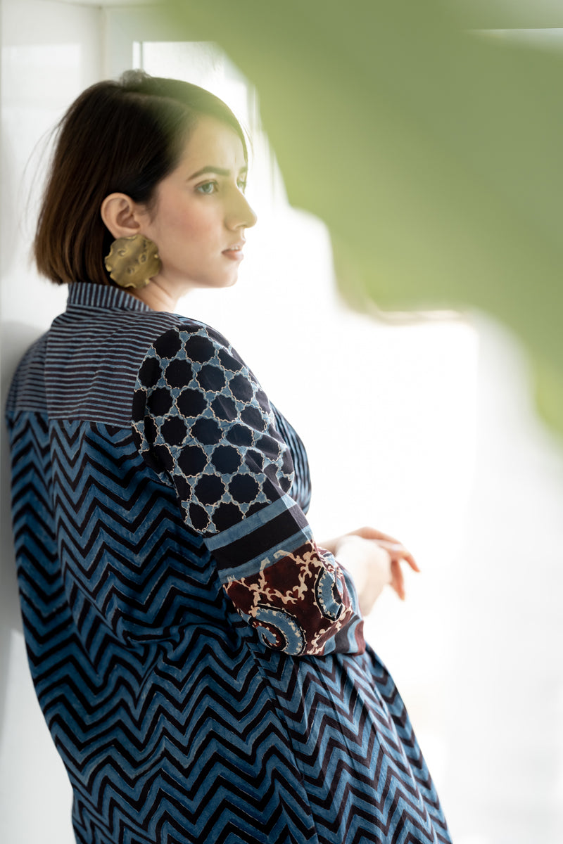 Pintuck Kurta - Indigo & Black