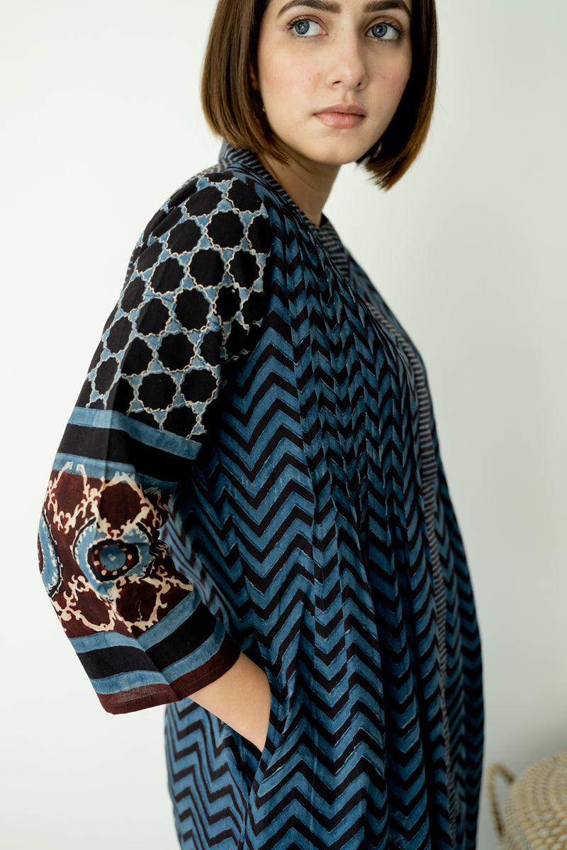 Pintuck Kurta - Indigo & Black