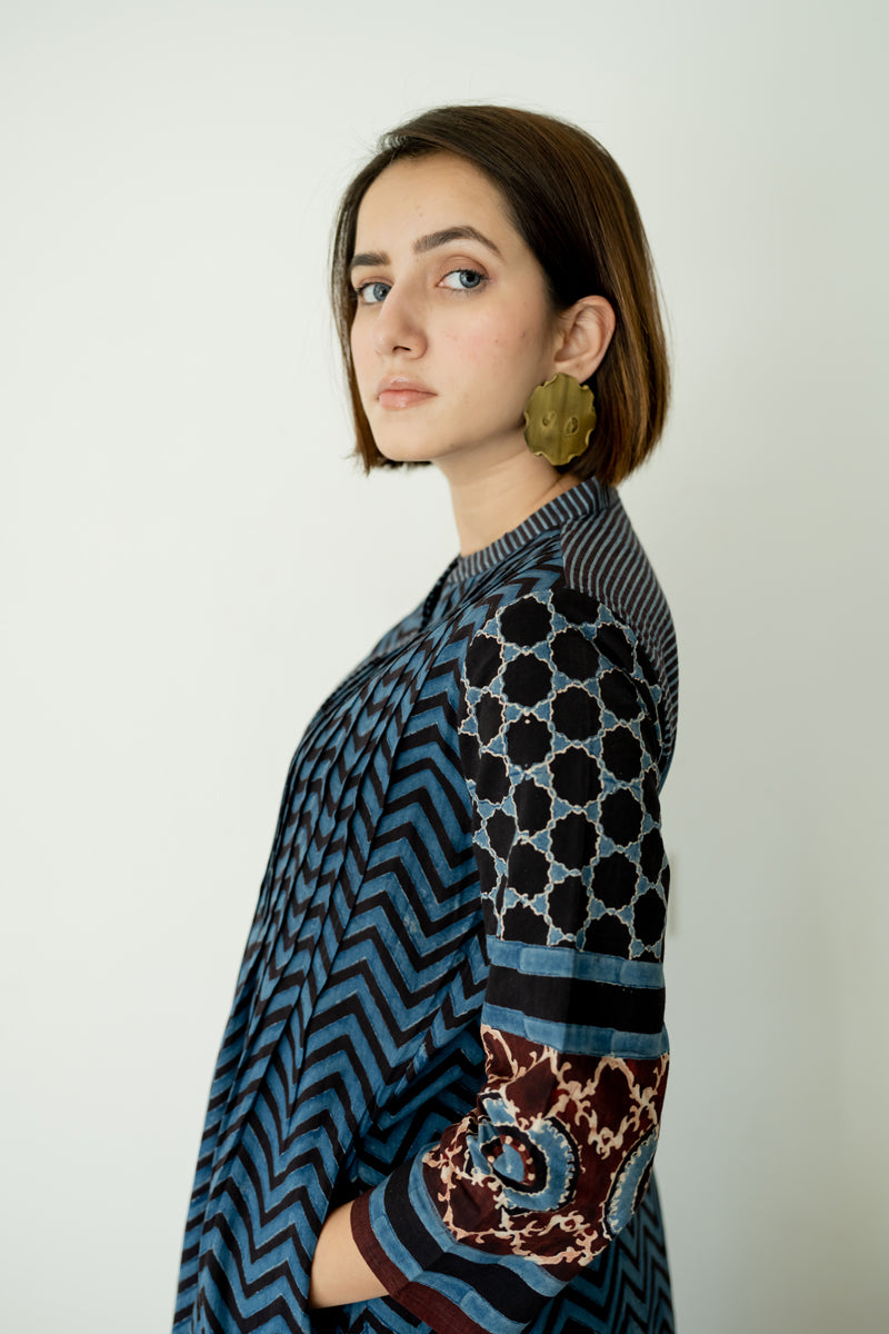 Pintuck Kurta - Indigo & Black