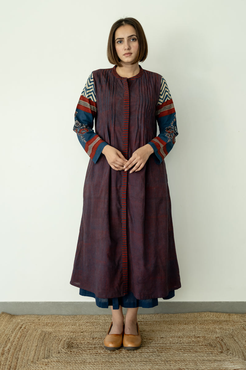 Front-open Pintuck Kurta - Indigo & Burgundy