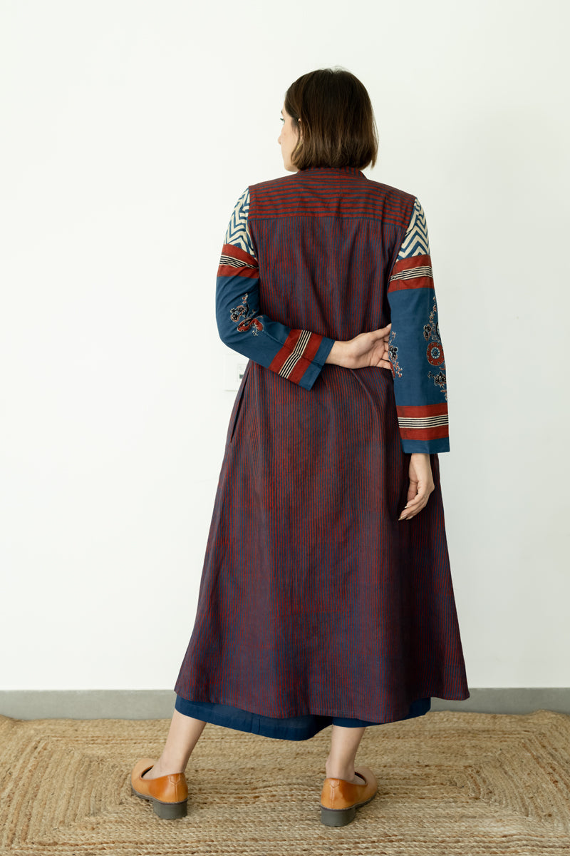 Front-open Pintuck Kurta - Indigo & Burgundy