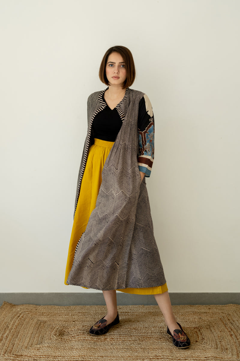 Pintuck Kurta - Black