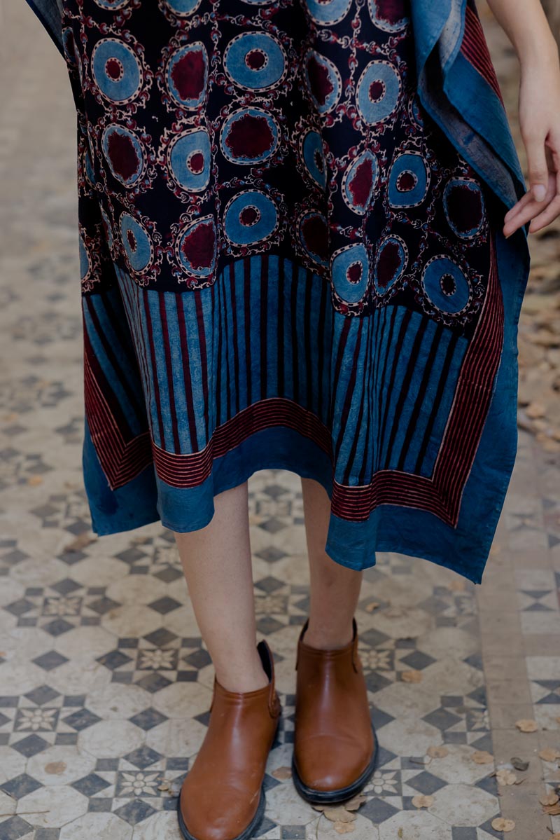 Freesize Kaftan – Black Farhana