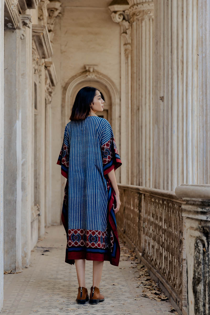 Freesize Kaftan – Indigo Stripes Neeha