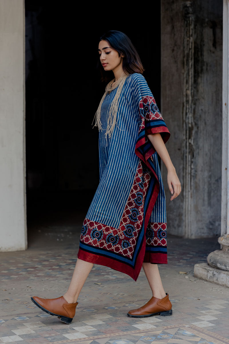 Freesize Kaftan – Indigo Stripes Neeha
