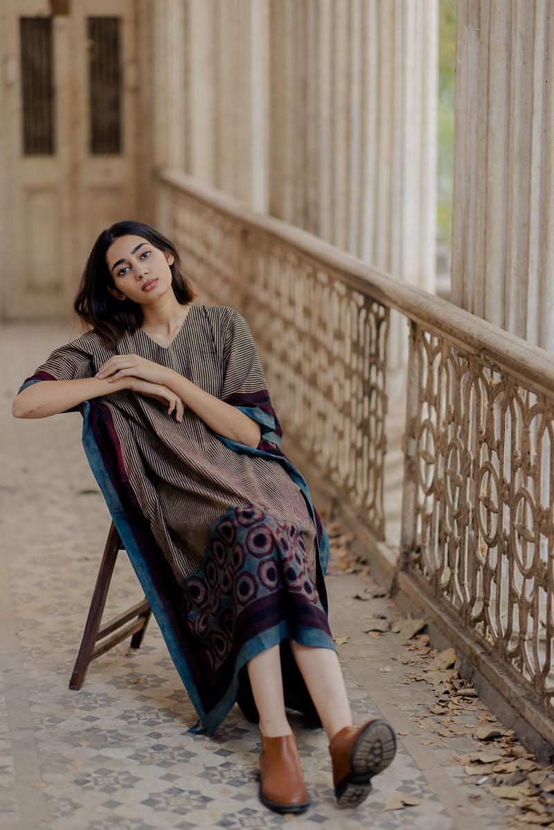 Freesize Kaftan – Black Wasl