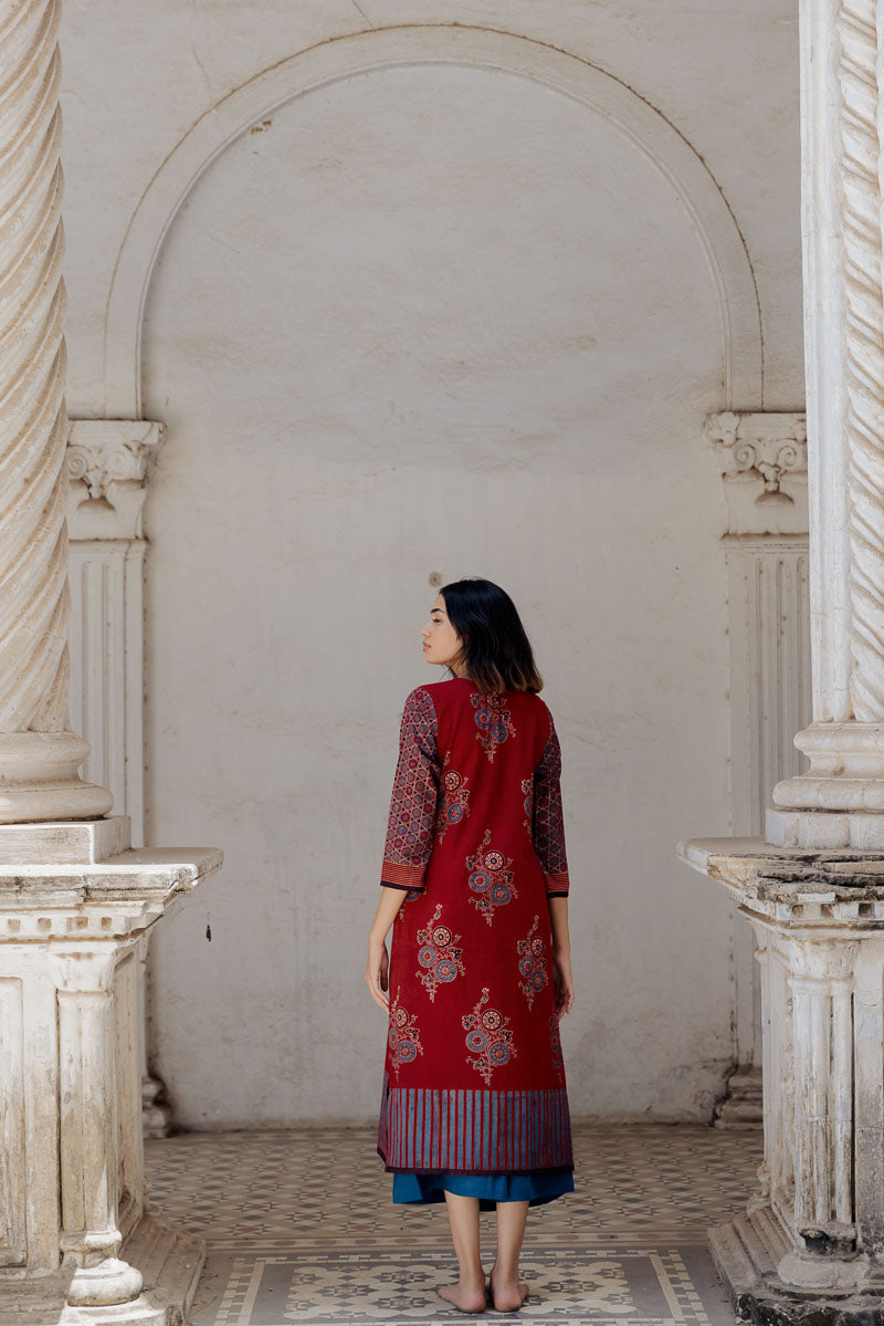 Classic Kurta – Red Zahra