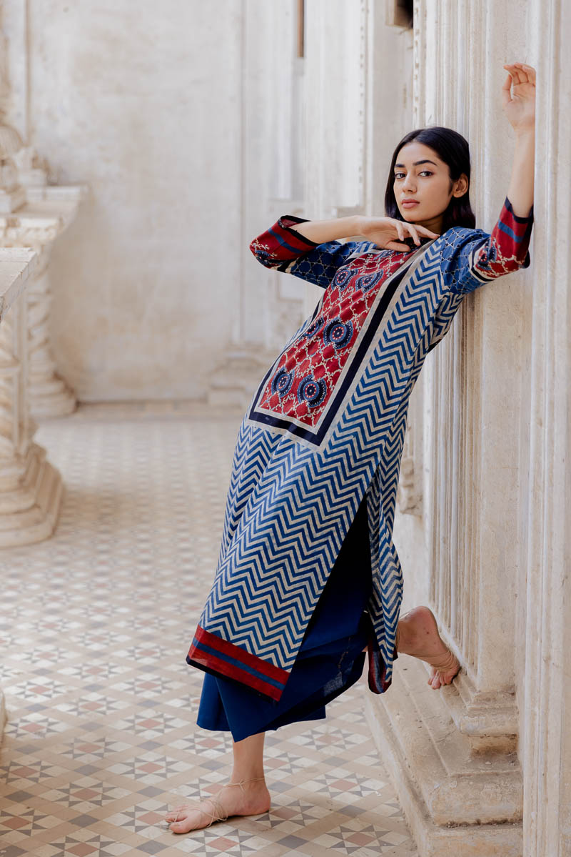 Classic Kurta -Indigo Neeha