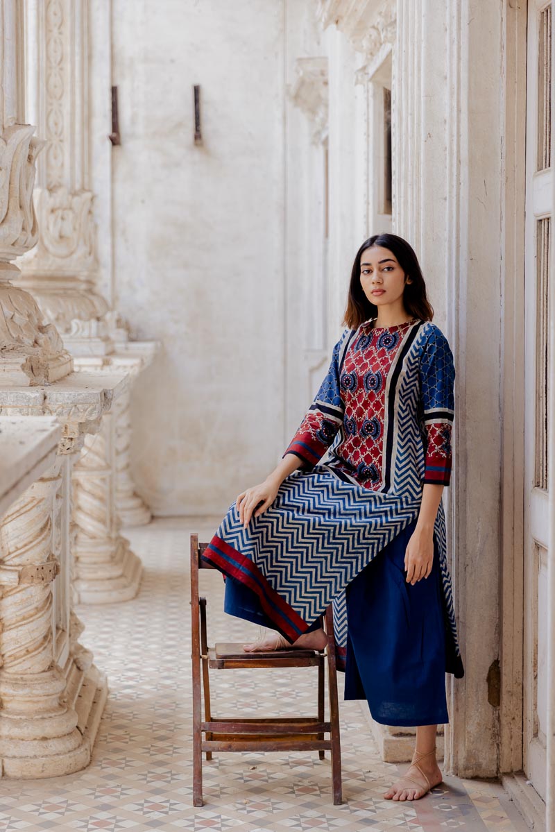Classic Kurta -Indigo Neeha
