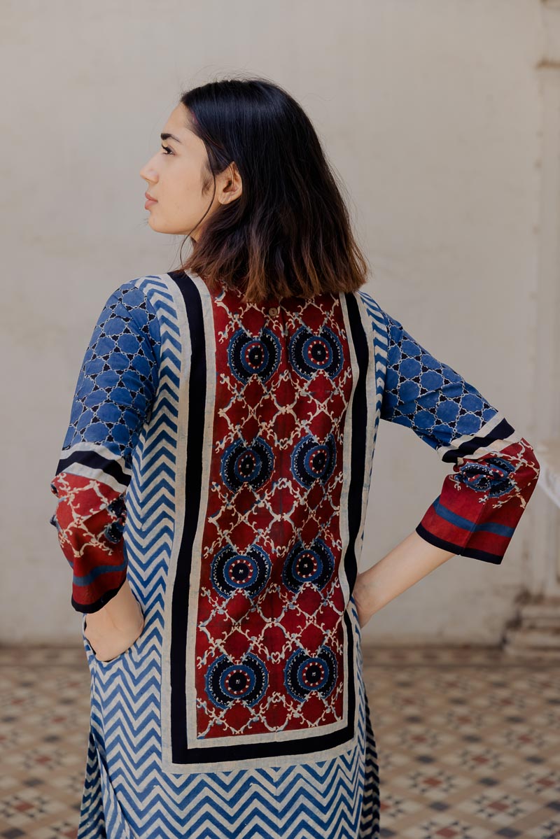 Classic Kurta -Indigo Neeha