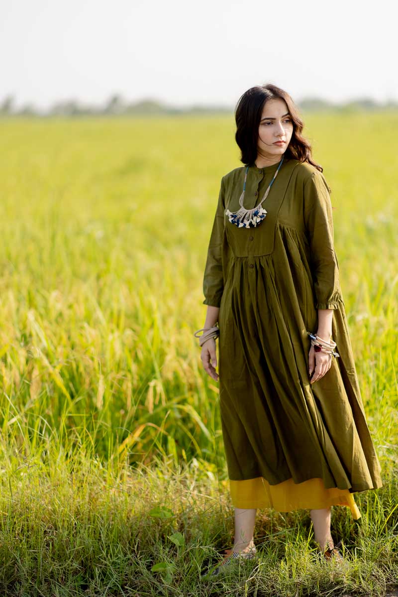 Side Pleat Kurta – Olive