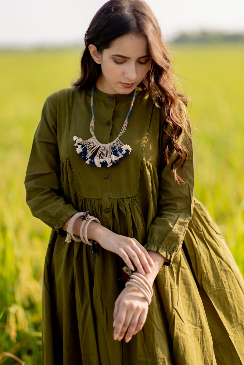 Side Pleat Kurta – Olive