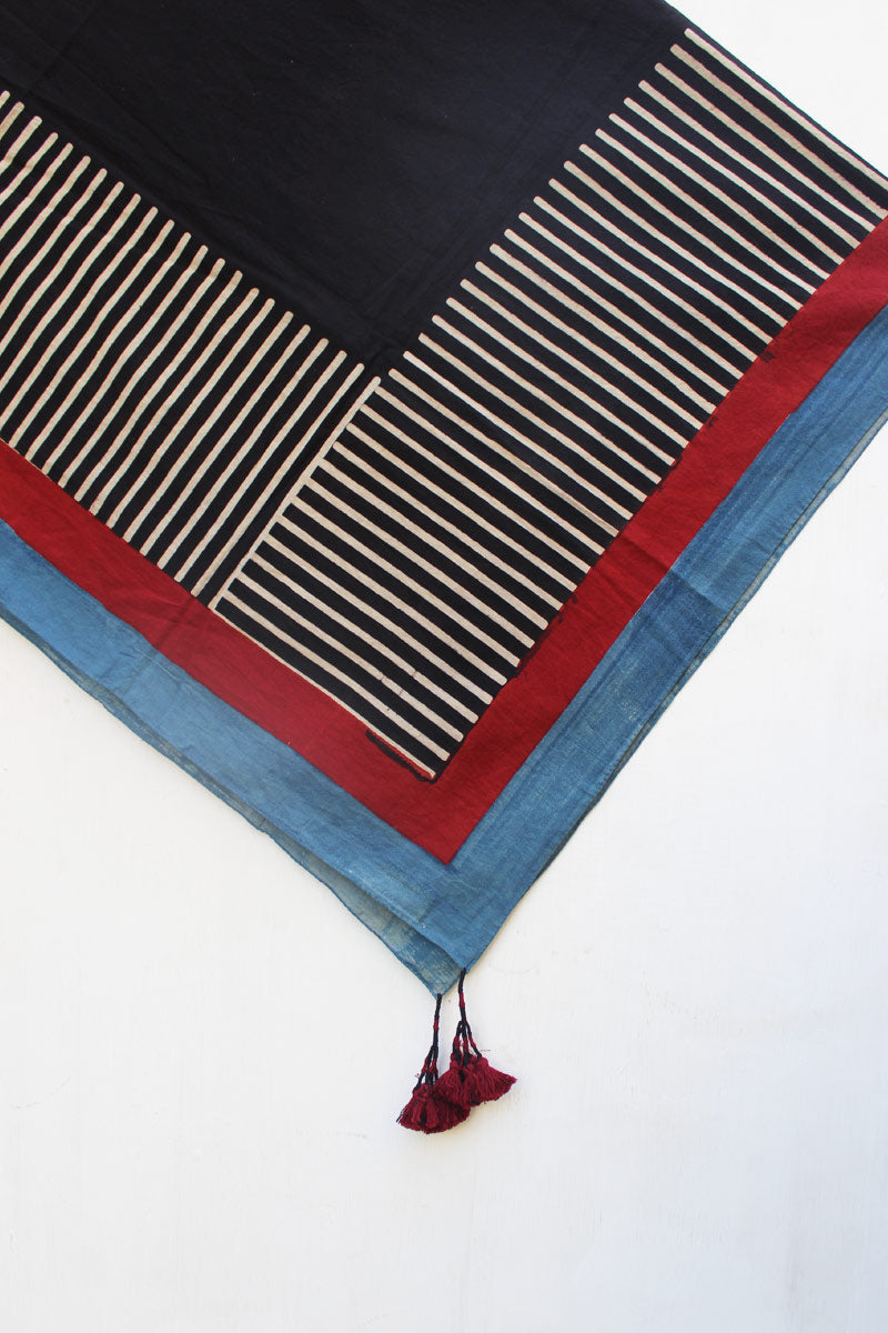 Cotton Scarf – Black solid with stripes