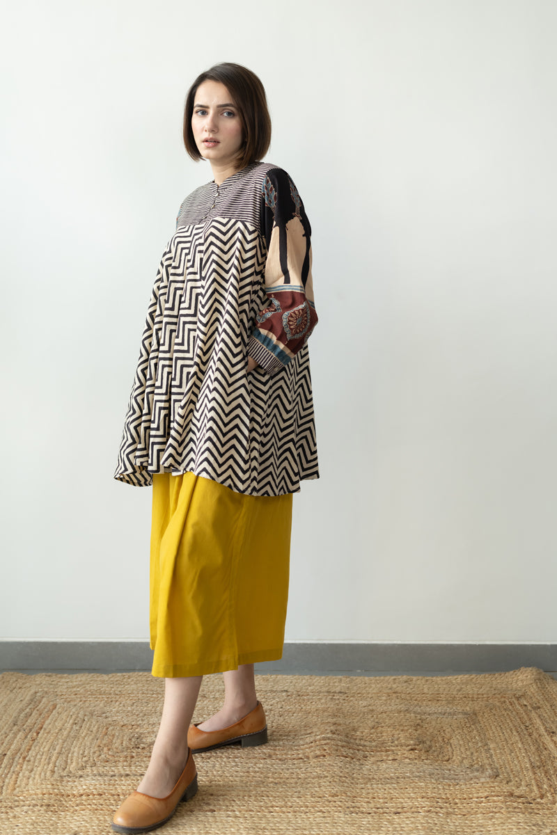 Bias Tunic - Black
