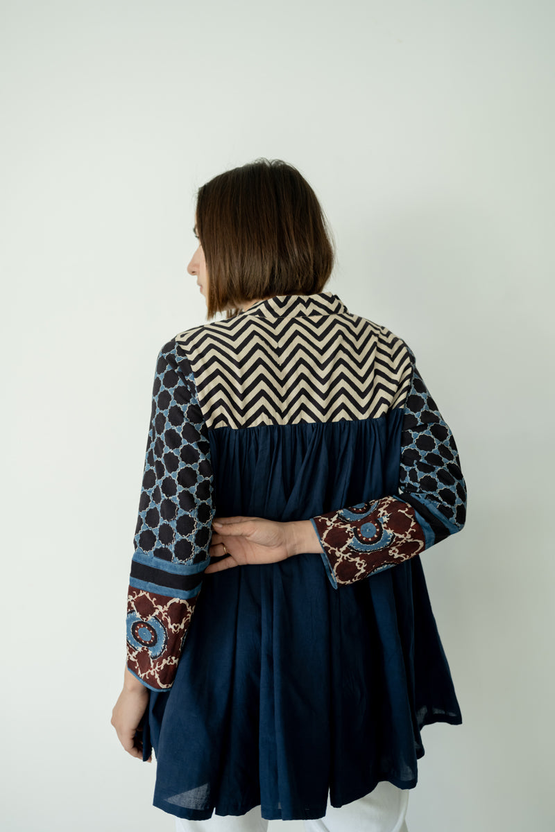 Swirl Around Top - Indigo
