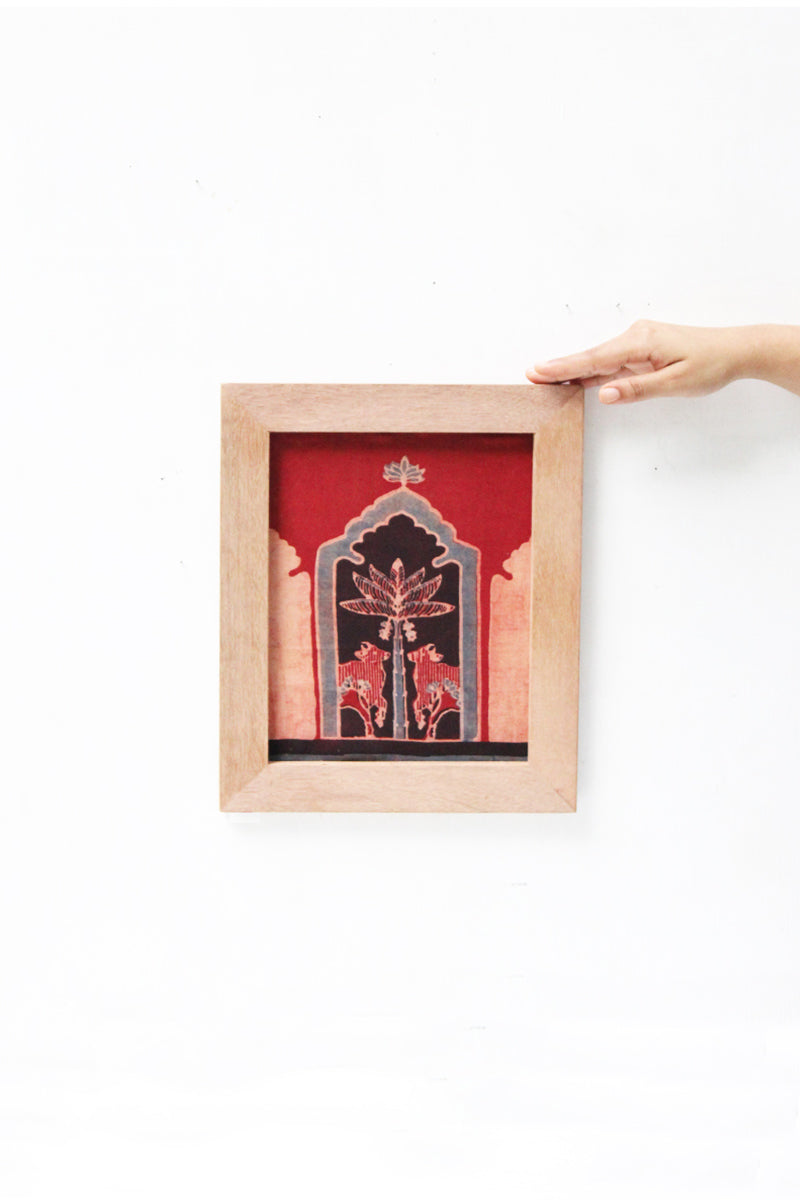 Set of 2 Wooden Frames - 06