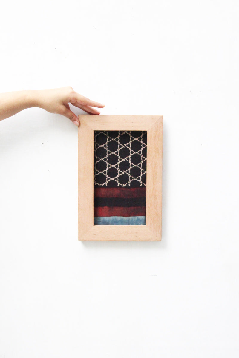 Set of 3 Wooden Frames - 05