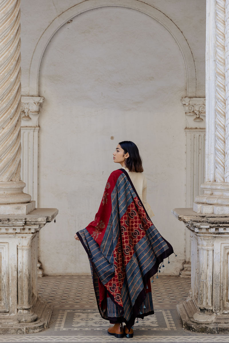 Cotton Saree - Red lyan
