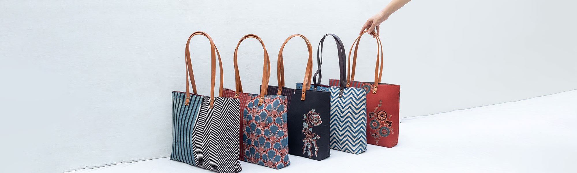 Bag & Pouches