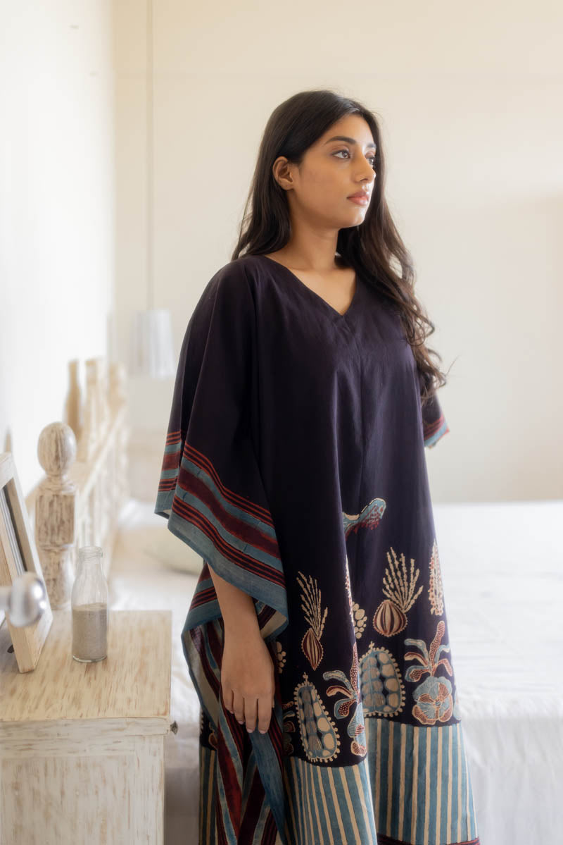 Freeszie Kaftan Dress - Black Stripes