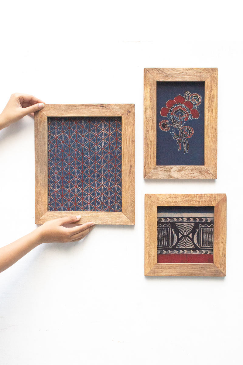 Set of 3 Wooden Frames - 11