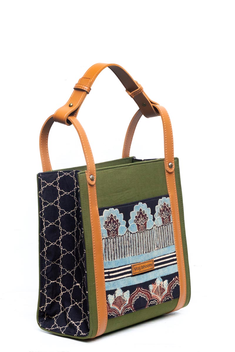 The Perfect Handbag-06