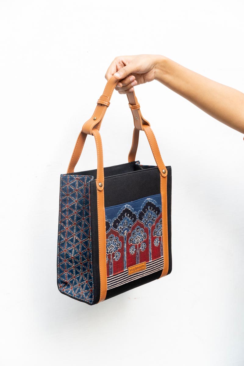 The Perfect Handbag-04