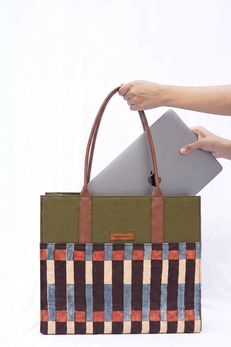 Carry-All Tote Bag - 06
