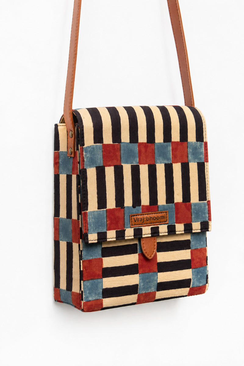 Sling Bag-06