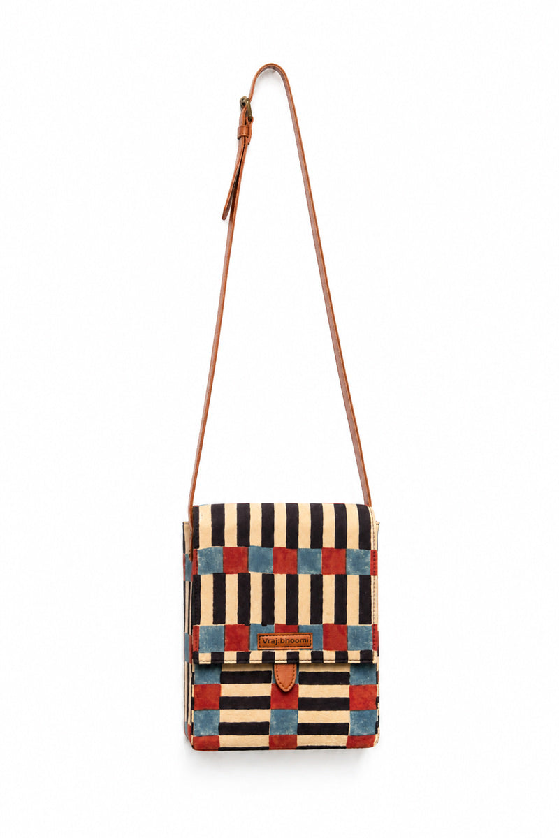 Sling Bag-06