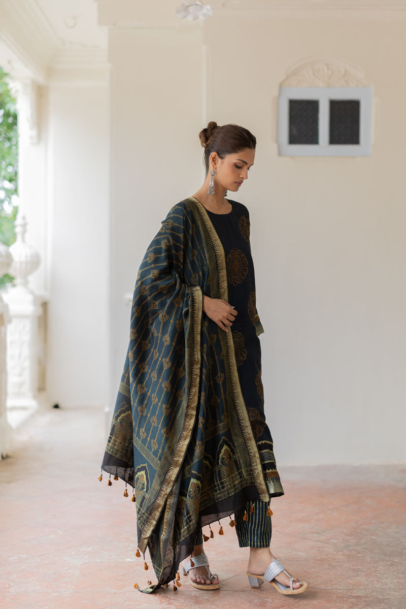 Chanderi Silk Kurta Set of 3 - Ruman Bagh 06