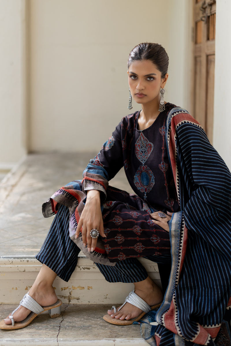 Chanderi Silk Kurta Set of 3 - Ruman Bagh 05