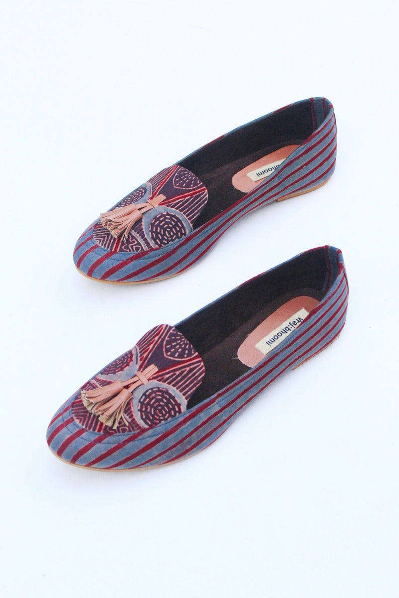 Loafers - Sura Stripes