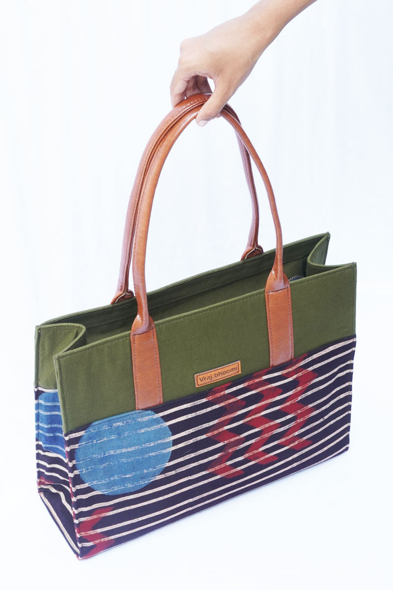 Carry-All Tote Bag - 04