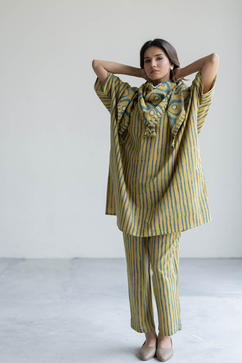 Set of 3 - Kaftan Top, Scarf & Pant - Iro 05