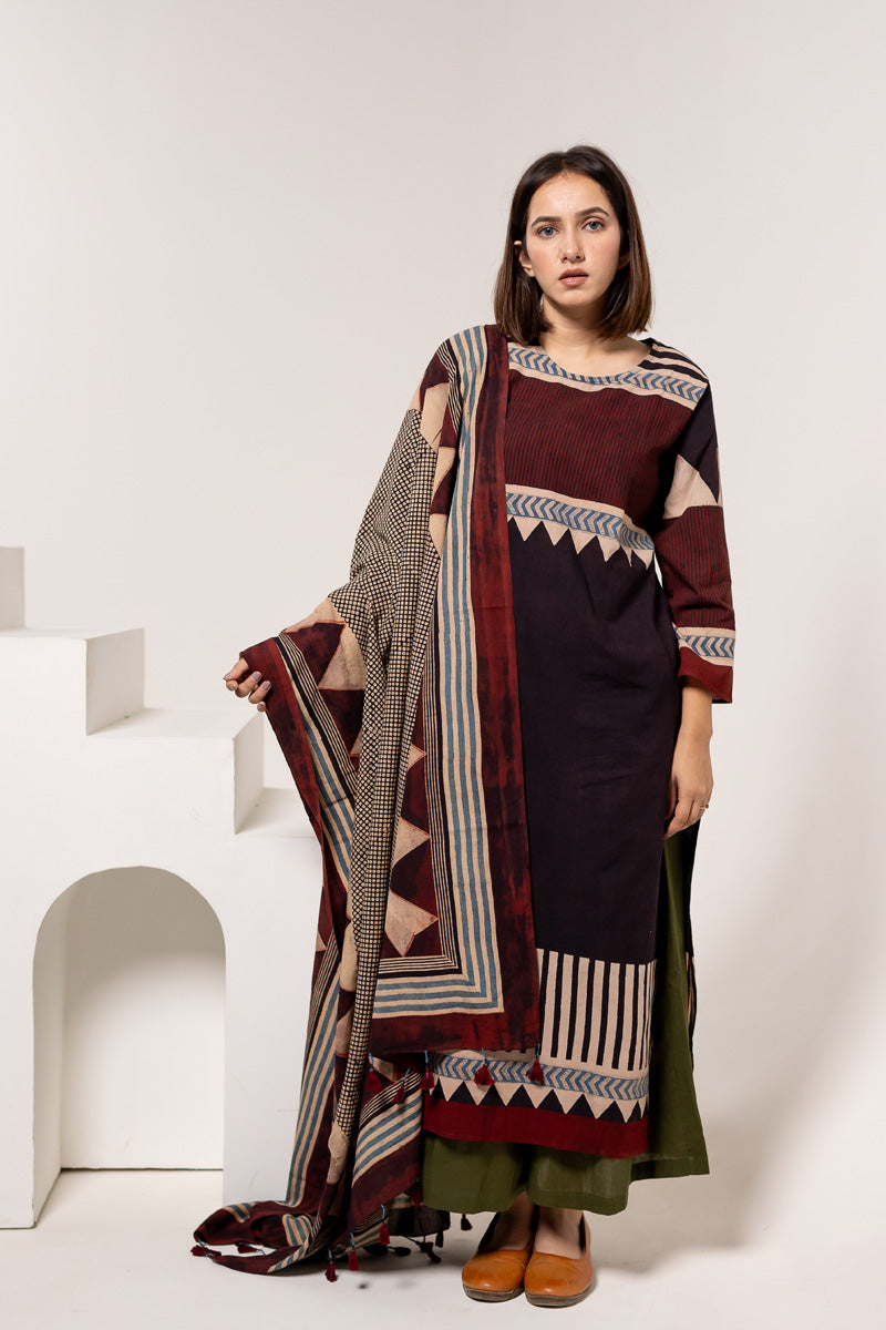 Set of 3 - Kurta, Dupatta & Culotte - Black Stripes & Pyramid